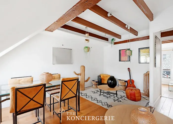 Raffine Pres De Saint-sulpice Apartment